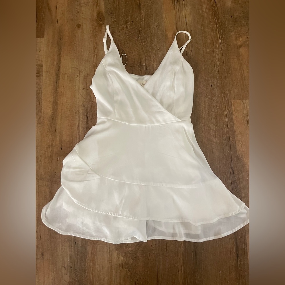Altar’s state white romper